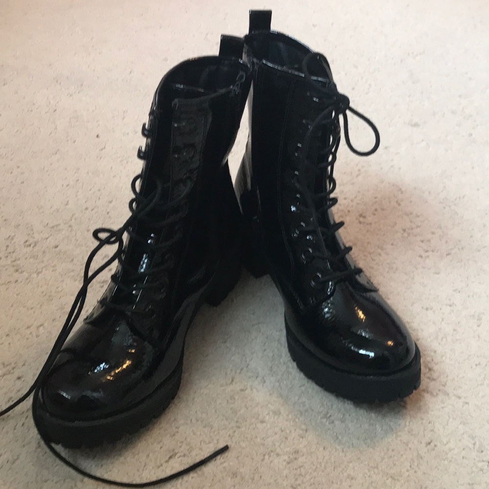 Madden girl combat boots